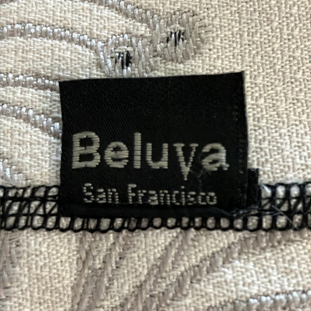 Chic Jacket With Bold Pattern & Open Front - image 7